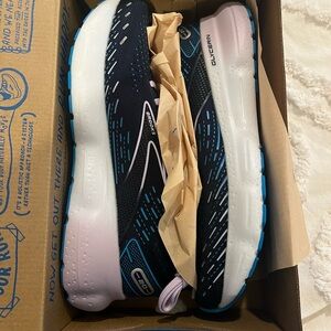 Brooks Glycerin 20 Women's Shoes - Black and Blue